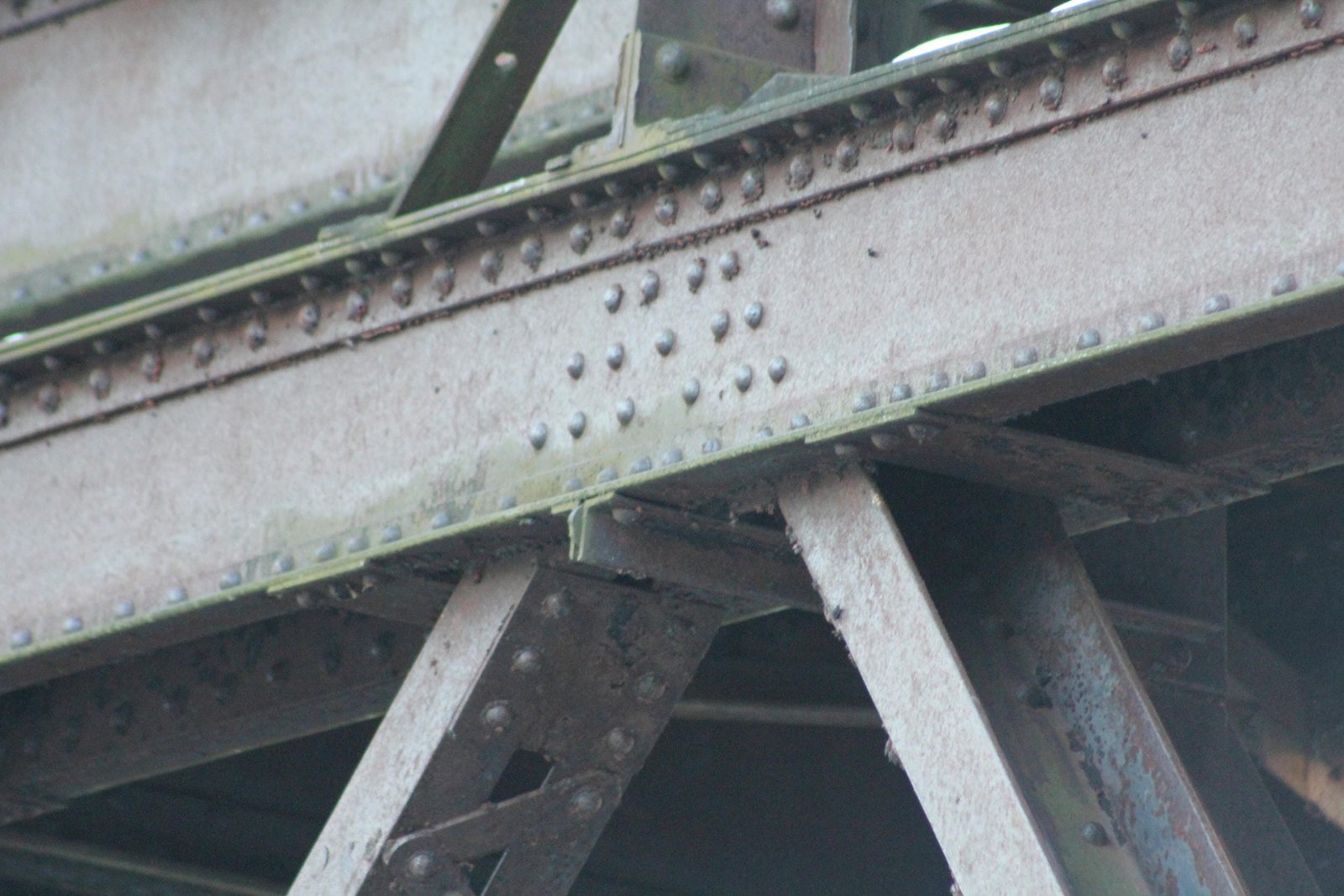 Upper connection